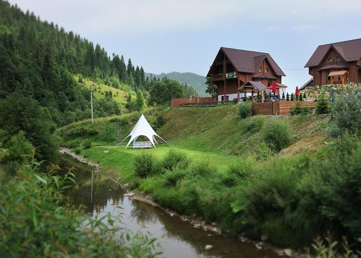 смарагдовий пагорб