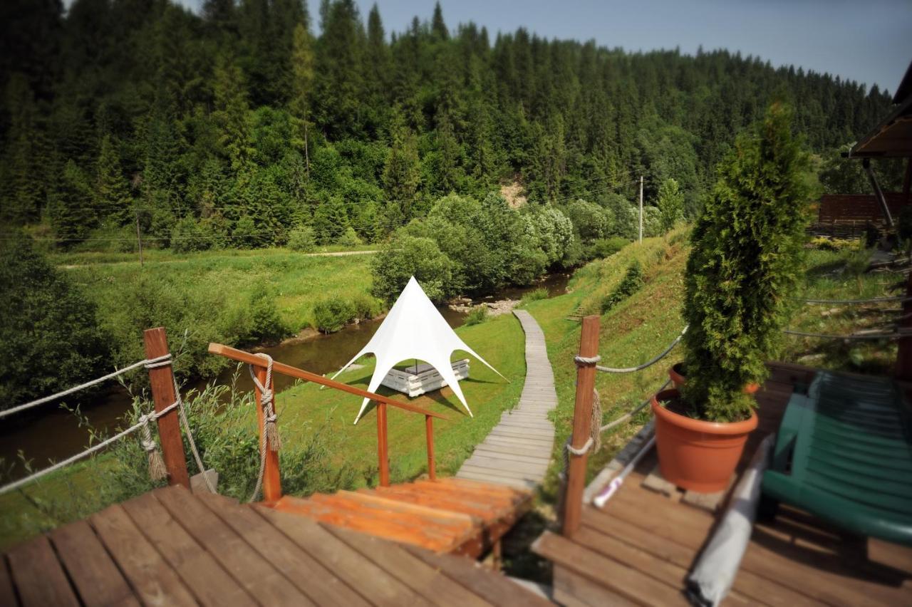 смарагдовий пагорб Plave