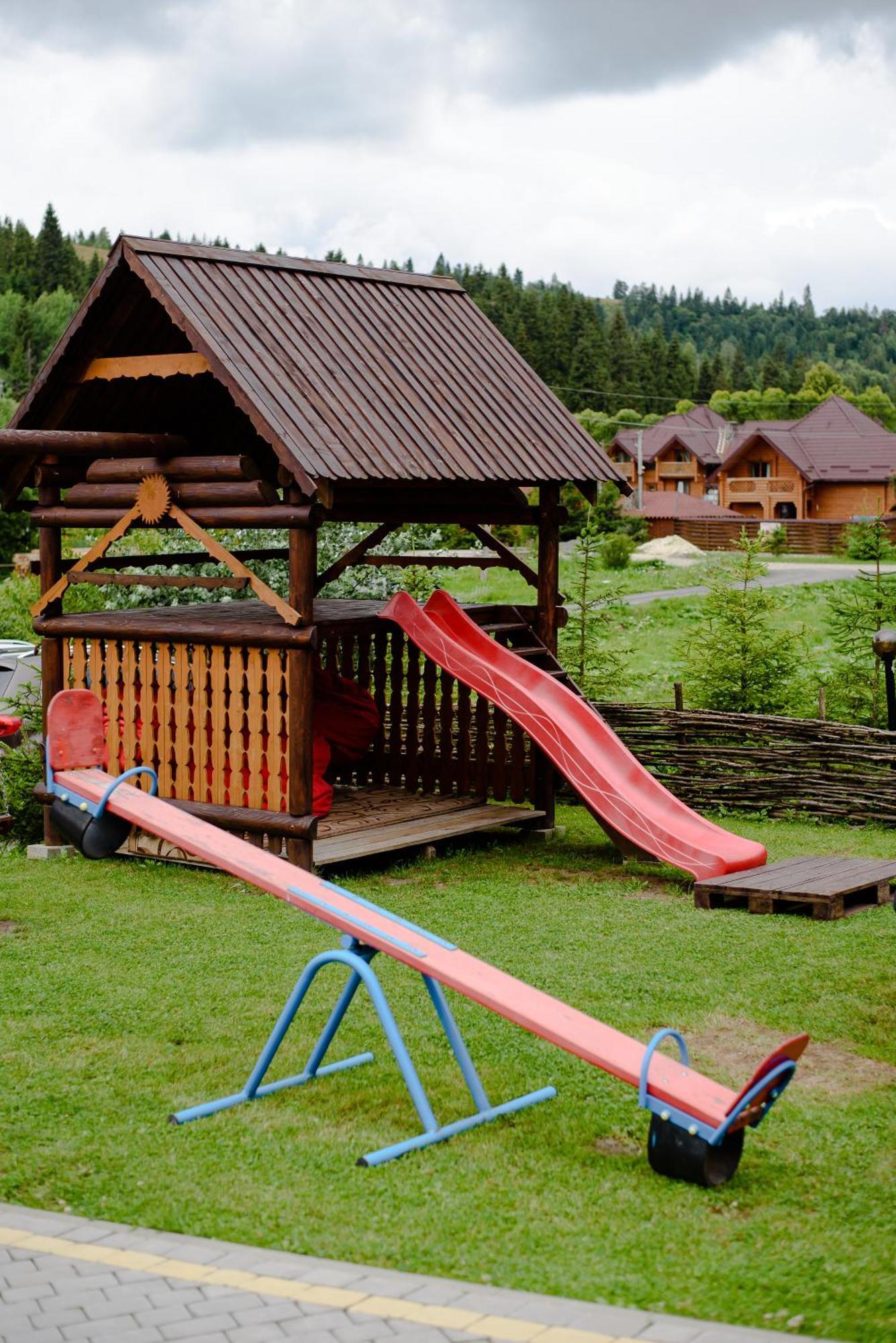 смарагдовий пагорб * Plave